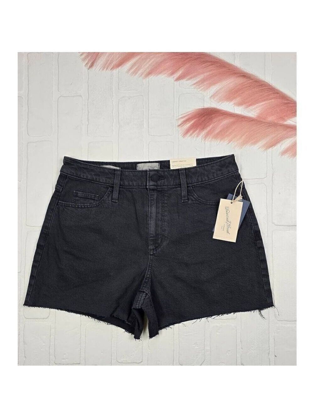 Universal Thread Vintage Midi Shorts Size 6